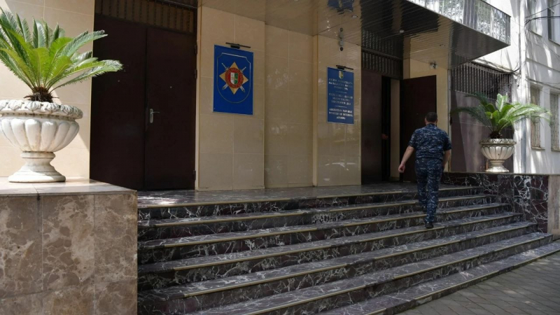 Заключенный совершил побег