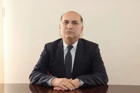 Насмешка или лицемерие
