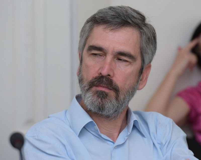 НЕ ВЫСТАВЛЯЙТЕ НАС В СМЕШНОМ ВИДЕ